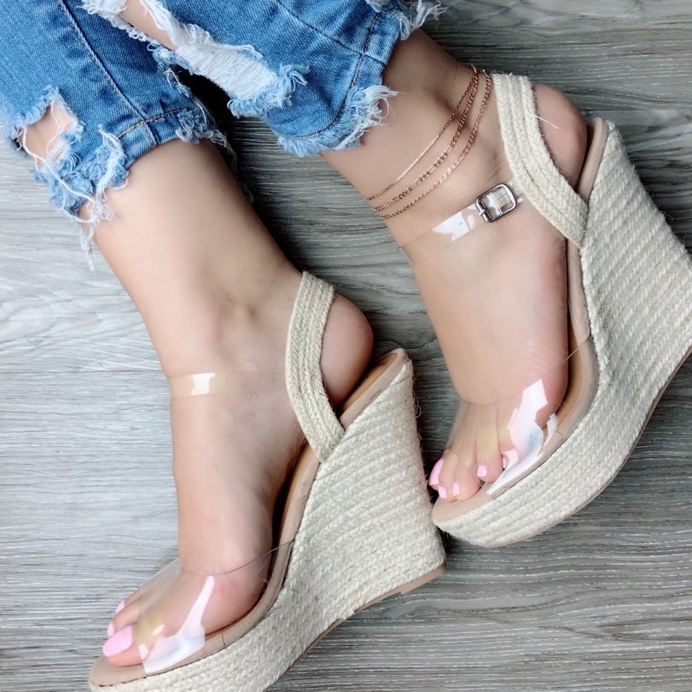 🌴 Clear Espadrille Wedges 🌴